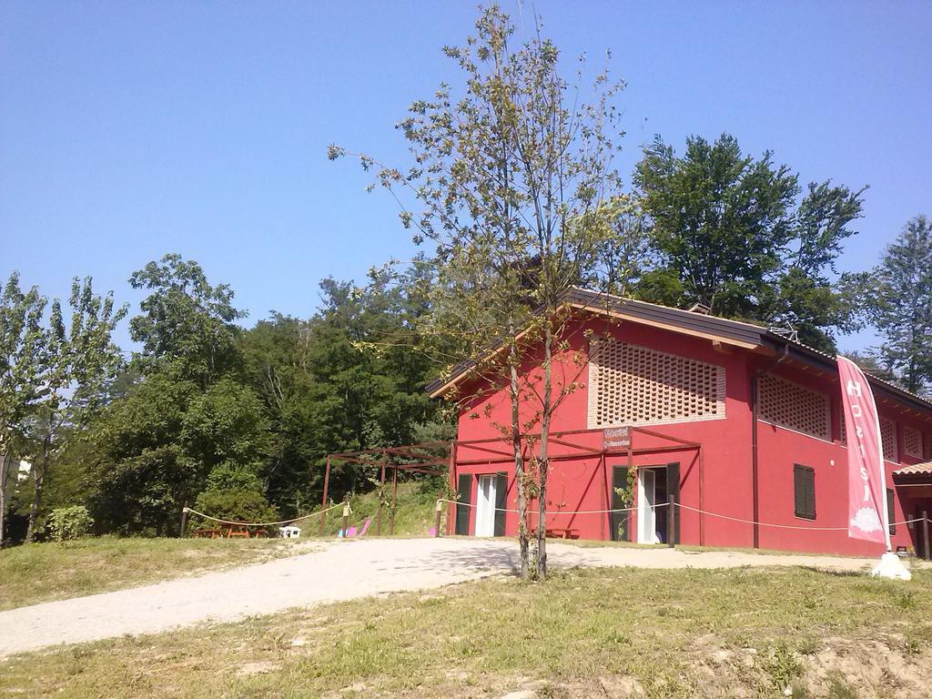 Ostello Casa Rossa Laveno-Mombello Εξωτερικό φωτογραφία